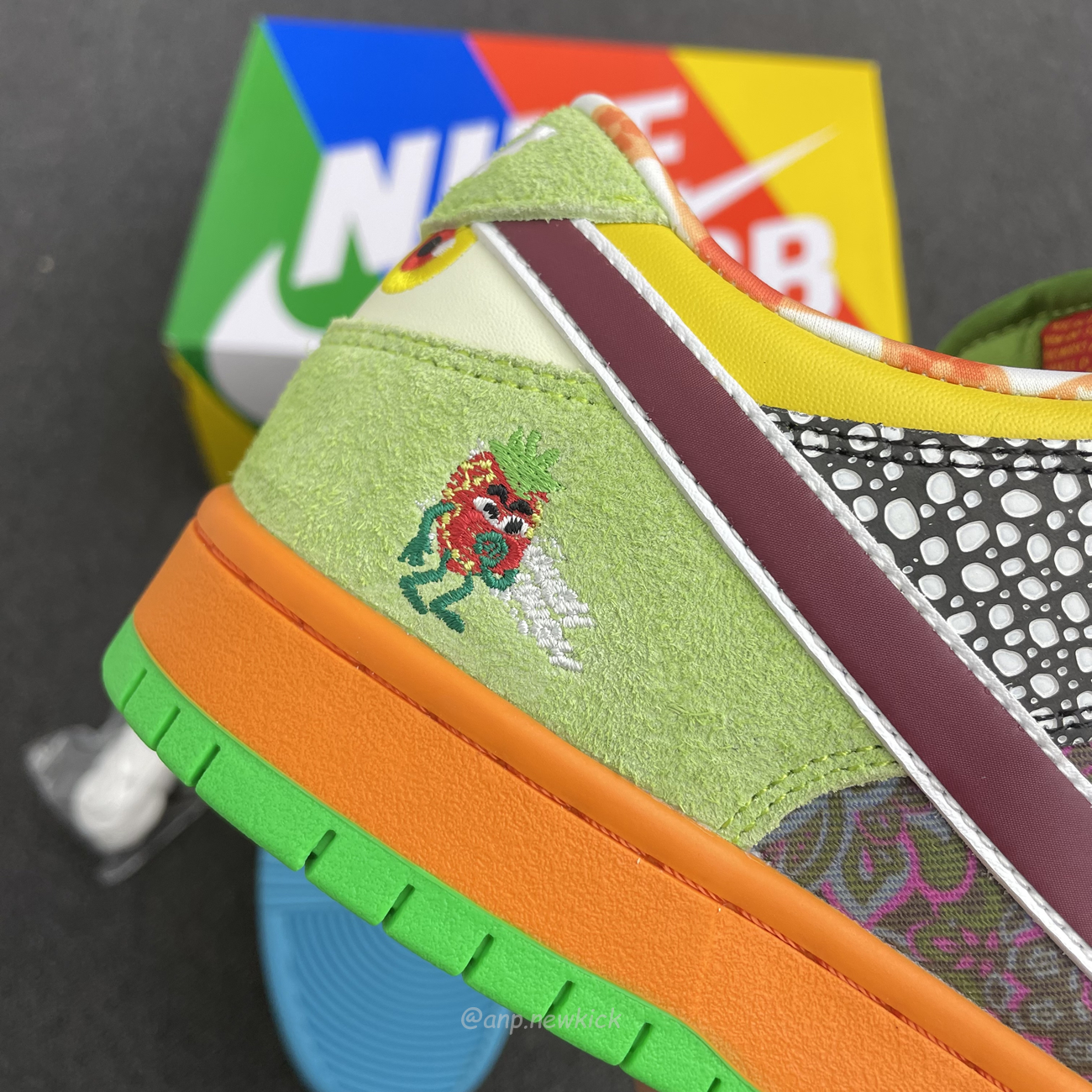 Nike Sb Dunk Low What The 2023 (5) - newkick.org